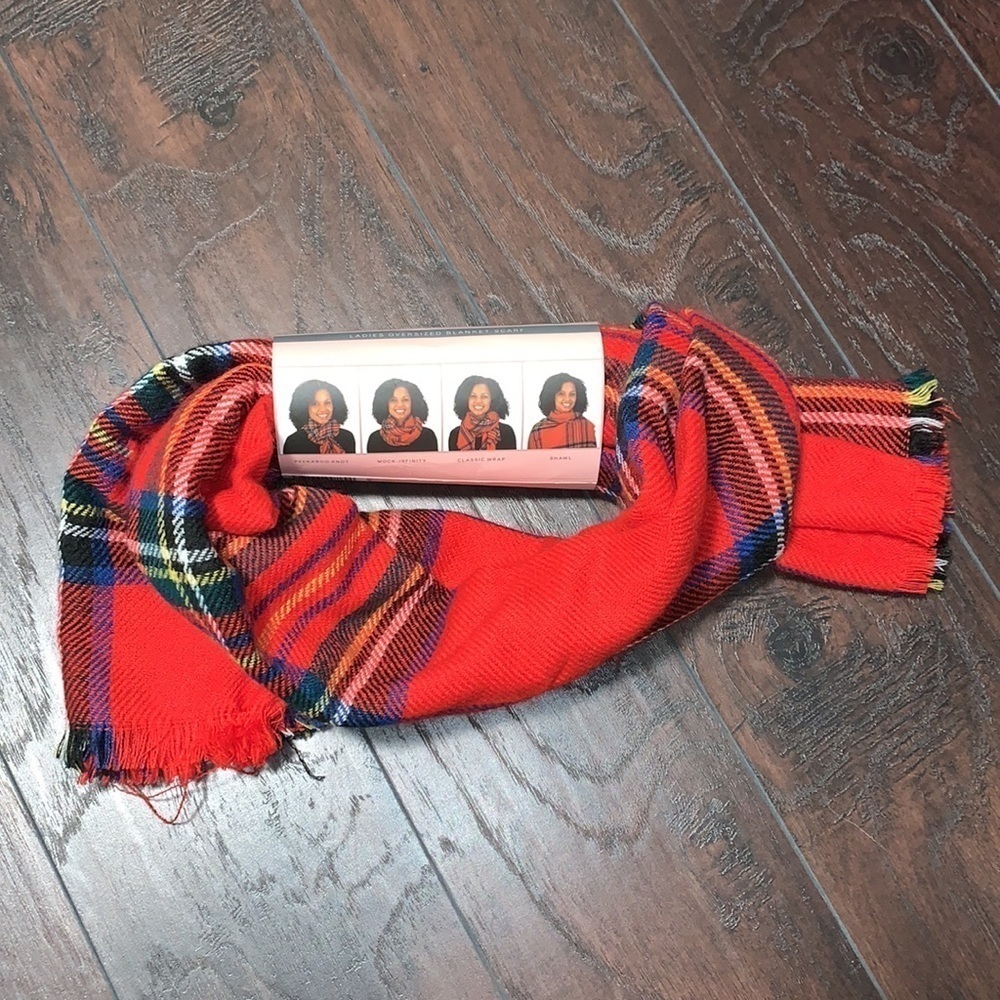NWT Ladies Plaid Scrarf/Wrap, sz One Size - Picture 5 of 6